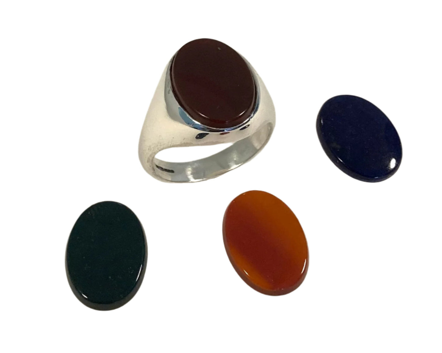 Heavy Stirling silver signet ring with ashes sealed under flat stone