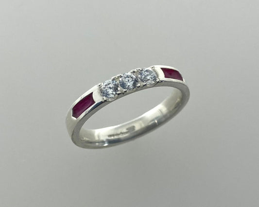 Castle set 3mm wide Tribute ring with 3 brilliant cut stones set and Diamond dust in resin