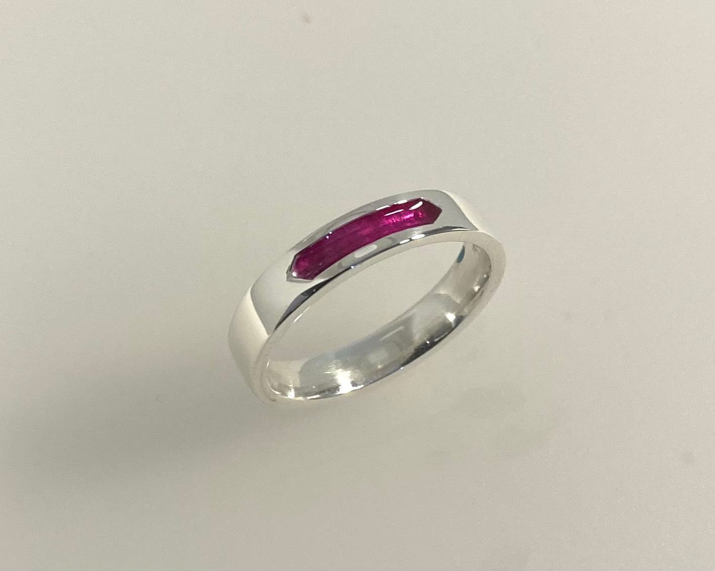 Simple channel design 4mm wide soft flat ring with ashes in resin
