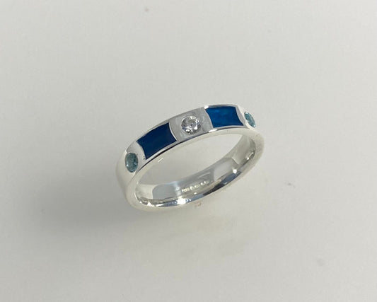 Rub over set 4mm wide Tribute ring with 3 Brilliant cut stones set and Diamond dust in resin
