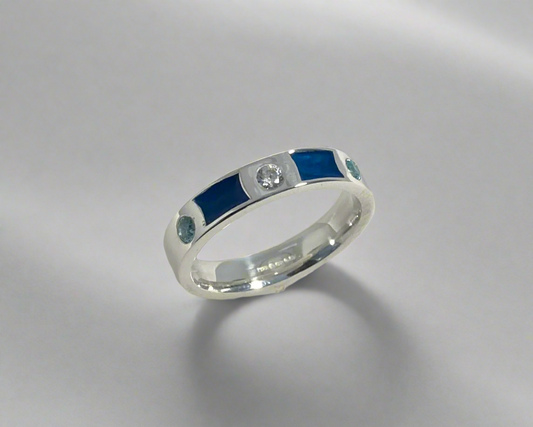 Rub over set 4mm wide Tribute ring with 3 Brilliant cut stones set and Diamond dust in resin