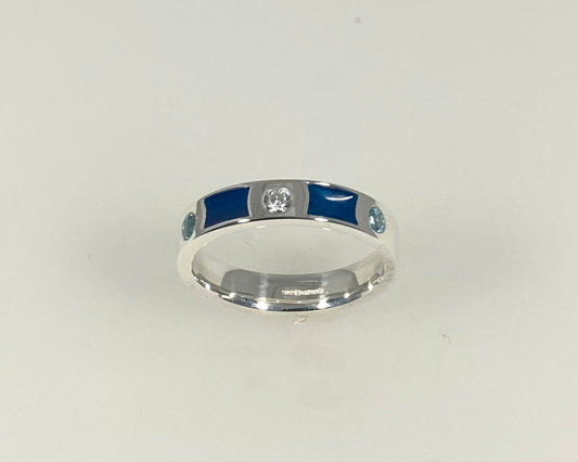 Rub over set 4mm wide Tribute ring with 3 Brilliant cut stones set and Diamond dust in resin