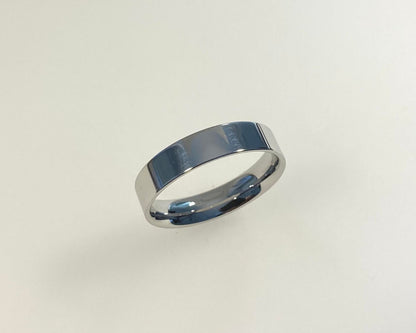 Wedding style 5mm wide flat profile with hidden ashes inside shank