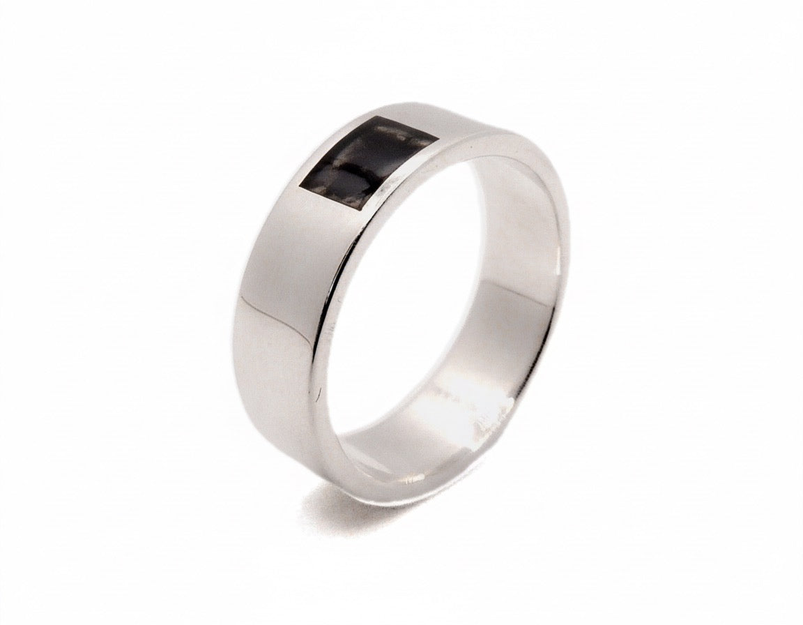 Classic Flat Profile Memorial Ring – Sterling Silver with Ashes in Resin