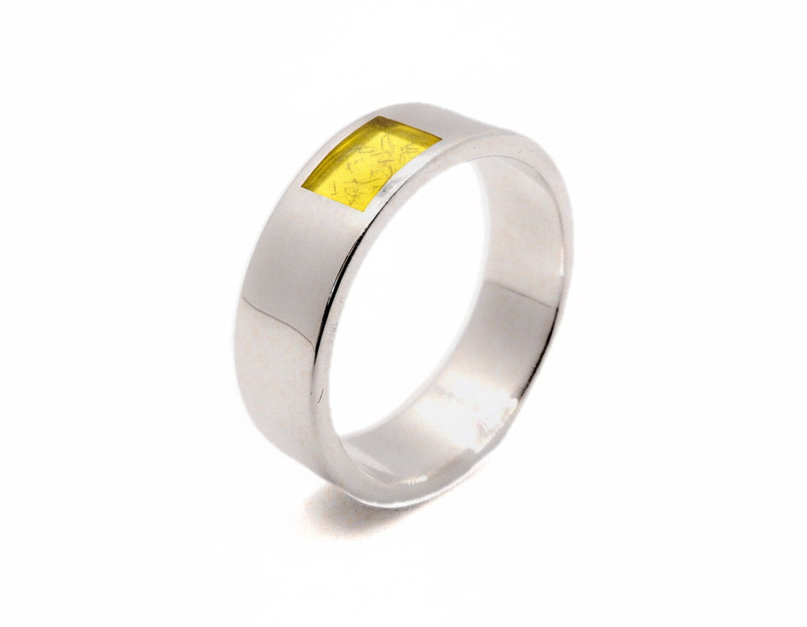 Classic Flat Profile Memorial Ring – Sterling Silver with Ashes in Resin
