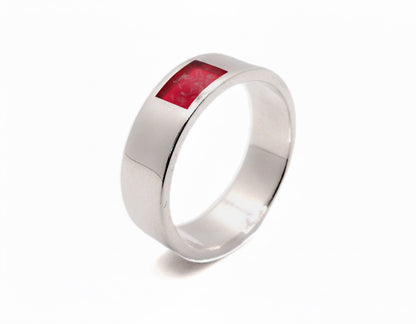 Classic Flat Profile Memorial Ring – Sterling Silver with Ashes in Resin